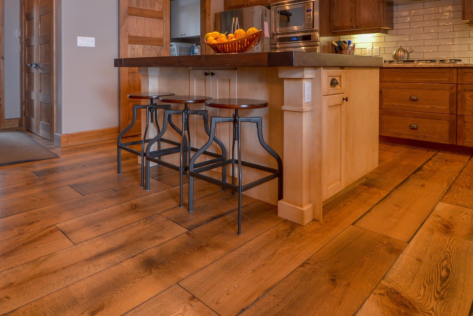 Wide Plank White Oak Flooring - Canada's #1 Wide Plank Flooring ...