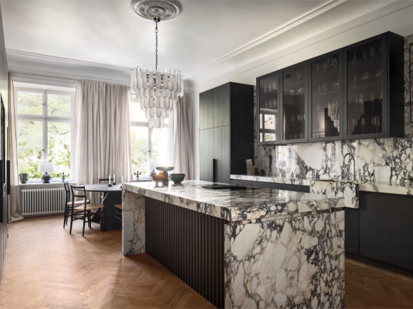 Mixed material kitchen: how to get the look - Goodhomes Magazine ...