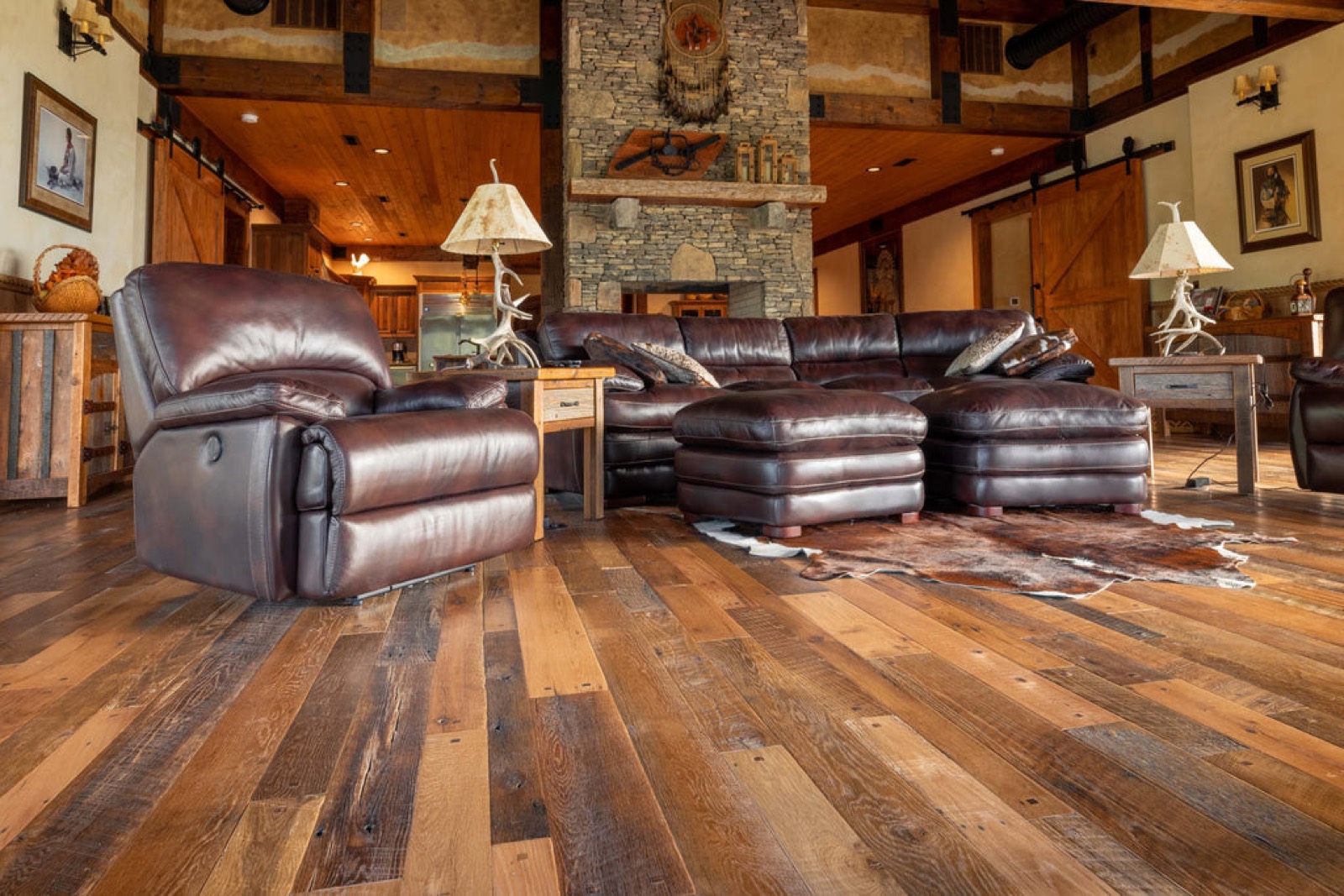 A Timeless Classic: Exploring Hardwood Flooring | Factory Flooring Liquidators
