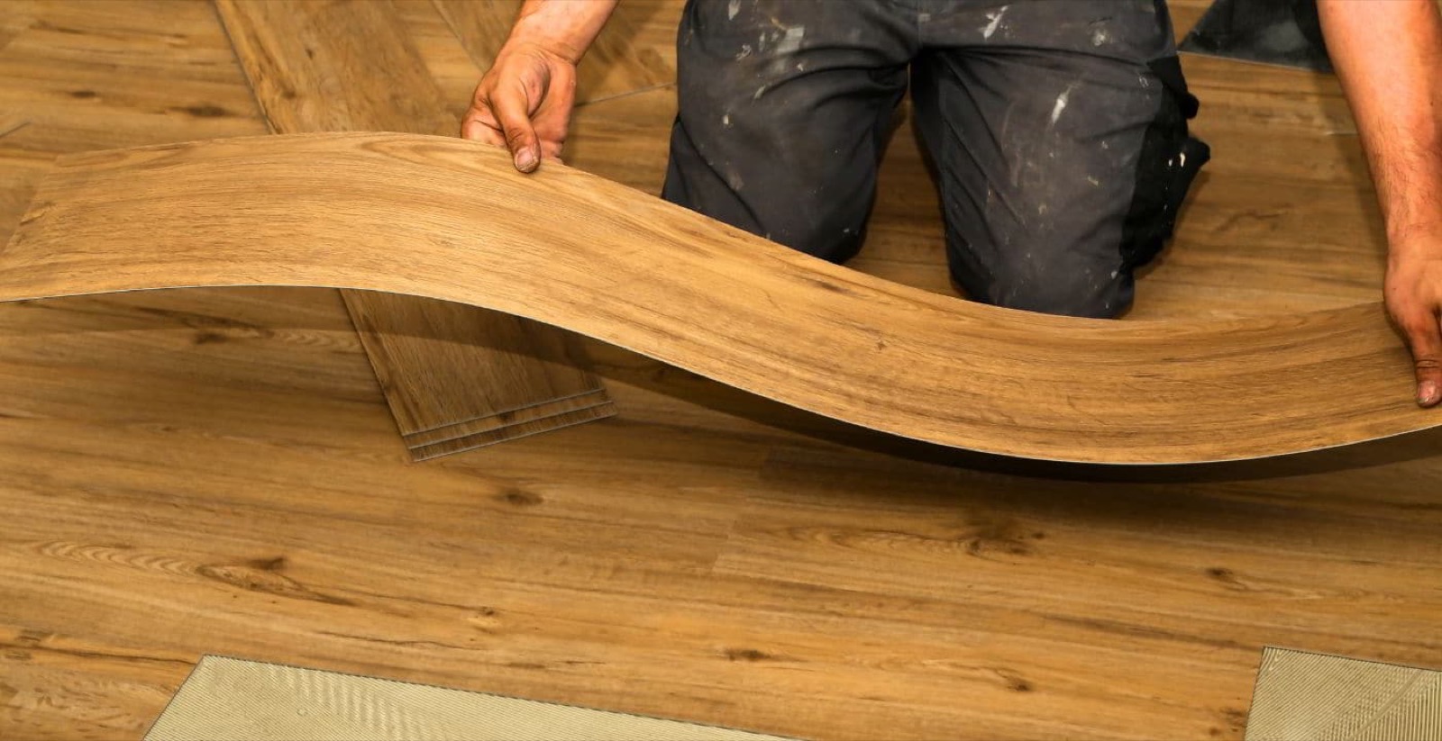 Vinyl Flooring Cost Guide | Install & Materials (2025)